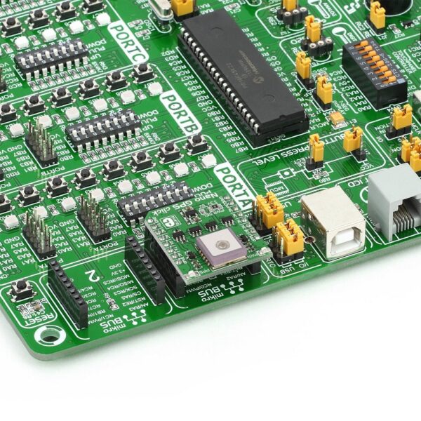 Mikroe GPS 6 Click Board - Image 2